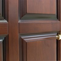 Традиции и добротность натуральных материалов в дизайнерских решениях компании Двери Ягуар