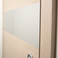 Широкий алюминиевый молдинг - современная тенденция в интерьерном дизайне